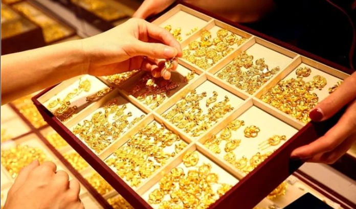 Ana hasashen cewa samar da zinare a ƙasata zai ɗan ƙaru duk shekara, yayin da ake sa ran amfani da shi zai ragu duk shekara a shekarar 2025.