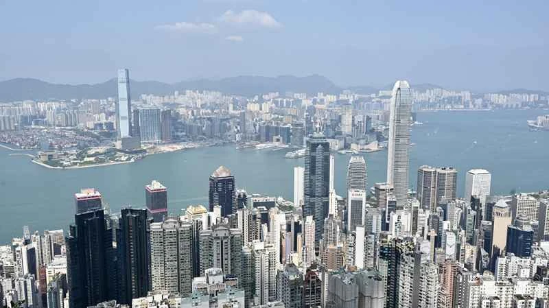 Ernst & Young ya gabatar da shawarwari guda 23 don sabon rahoton harkokin kuɗi, inda ya yi kira da a yi cikakken nazari kan dokokin haraji na yanzu.